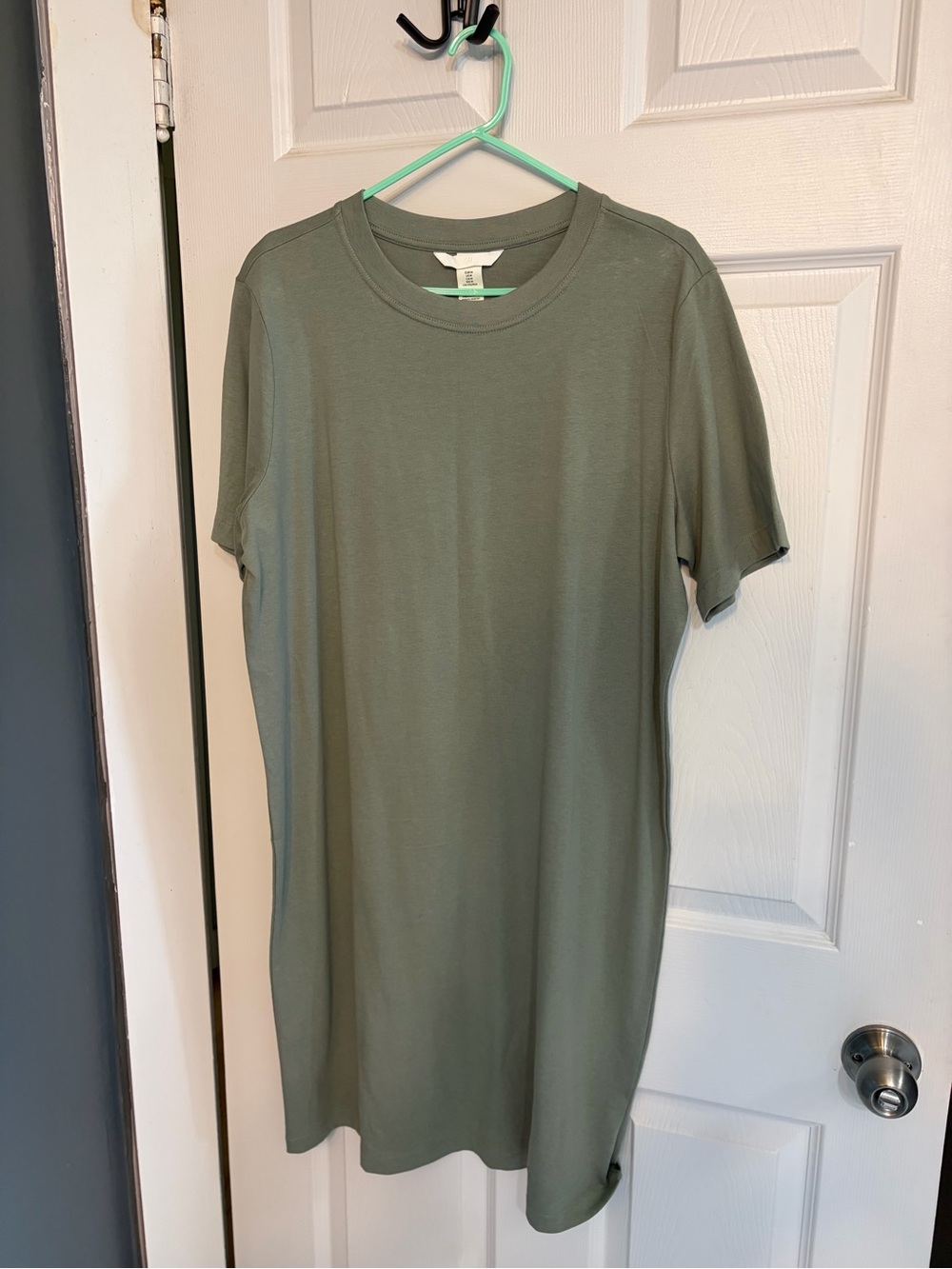 H&M Olive Green Midi T-Shirt Dress